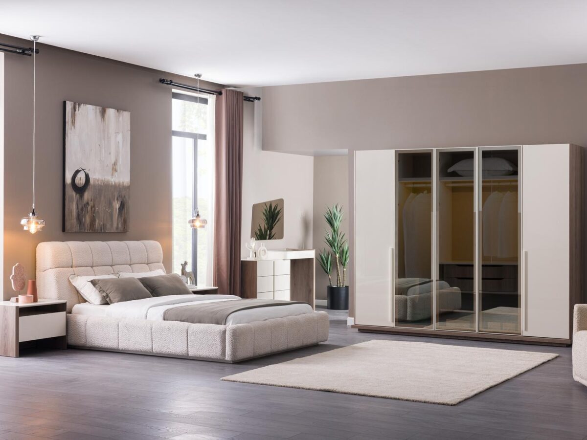 Myra Bedroom Set